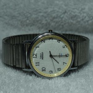 Vintage Timex Indiglo Quartz Water Resistant Watch